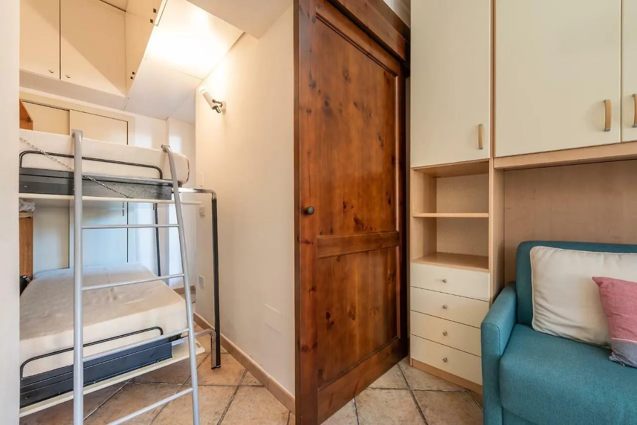 Villa In Centro Con Piscina Cala Gonone 0*,