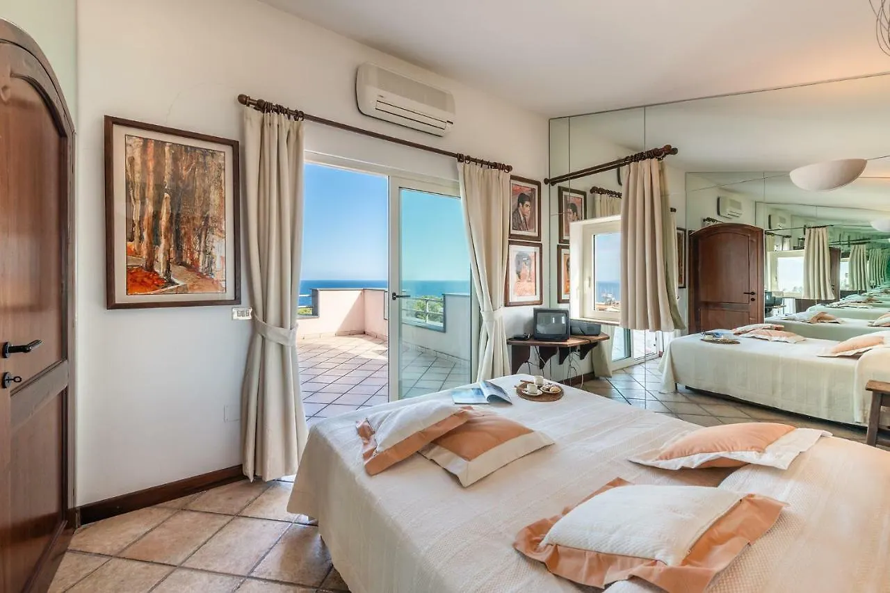 Villa In Centro Con Piscina Cala Gonone 0*,